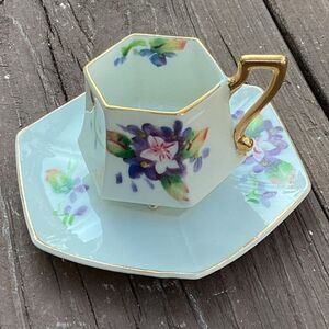 Vintage‎ Japan Tea Cup Saucer Set Floral Gilt Handle Porcelain